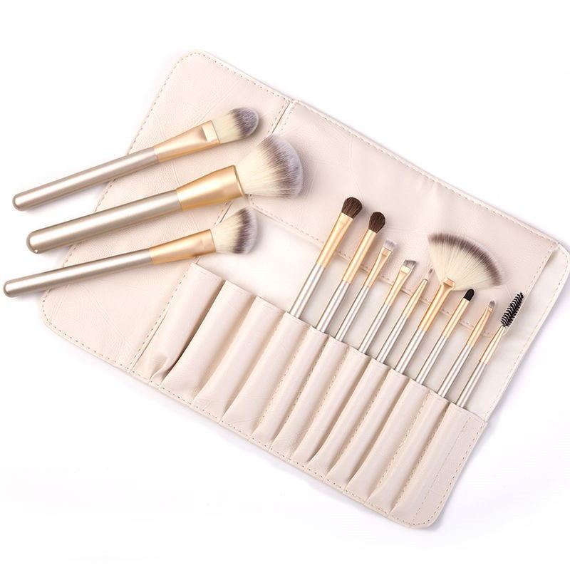 Monika Beauty Pageant Makeup brush