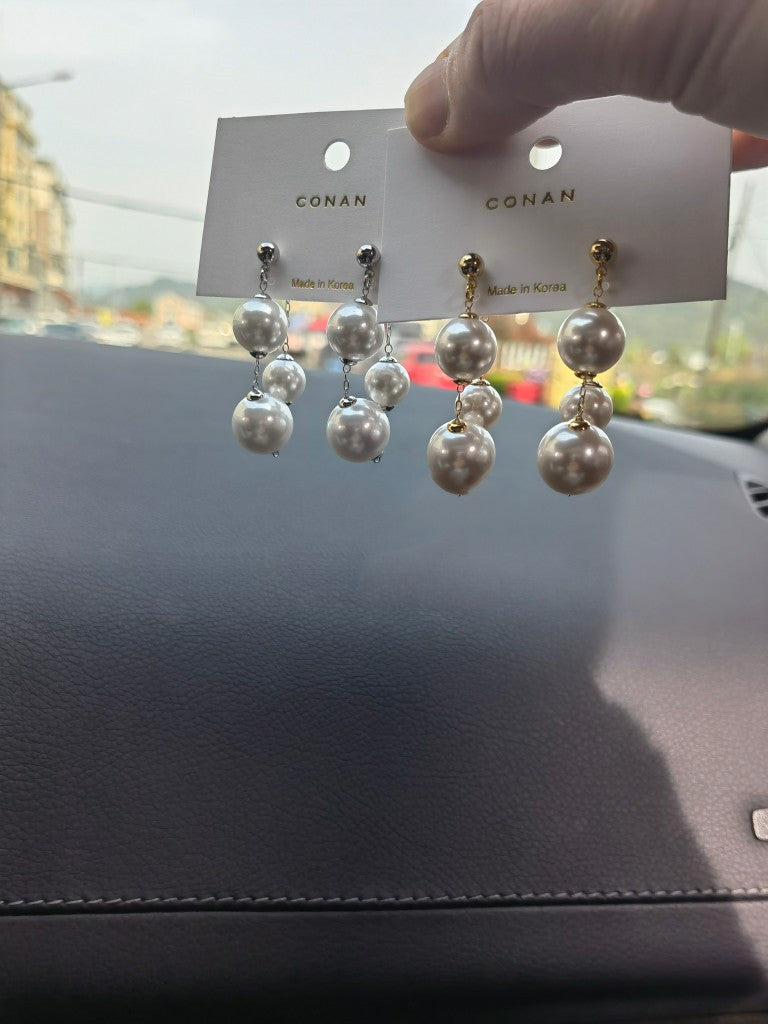 Monika Beauty Pageant Pearl Beaded Tassel Celebrity Net Celebrity Stud Earrings