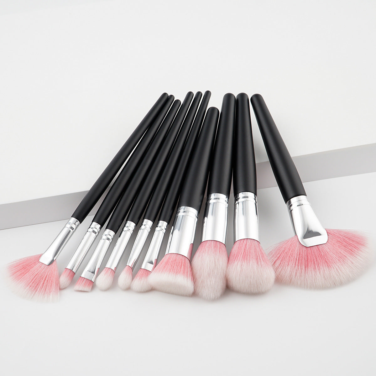 Monika Beauty Pageant 10 beauty makeup brushes